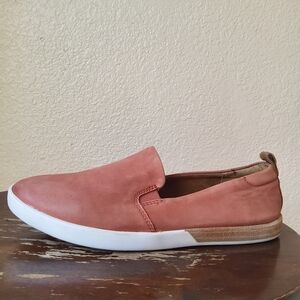 Kork‑Ease Peyton Leather Slip‑On Loafer / Sneaker Size 7.5